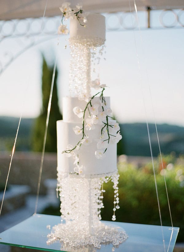 Suspended Italian Wedding Cake